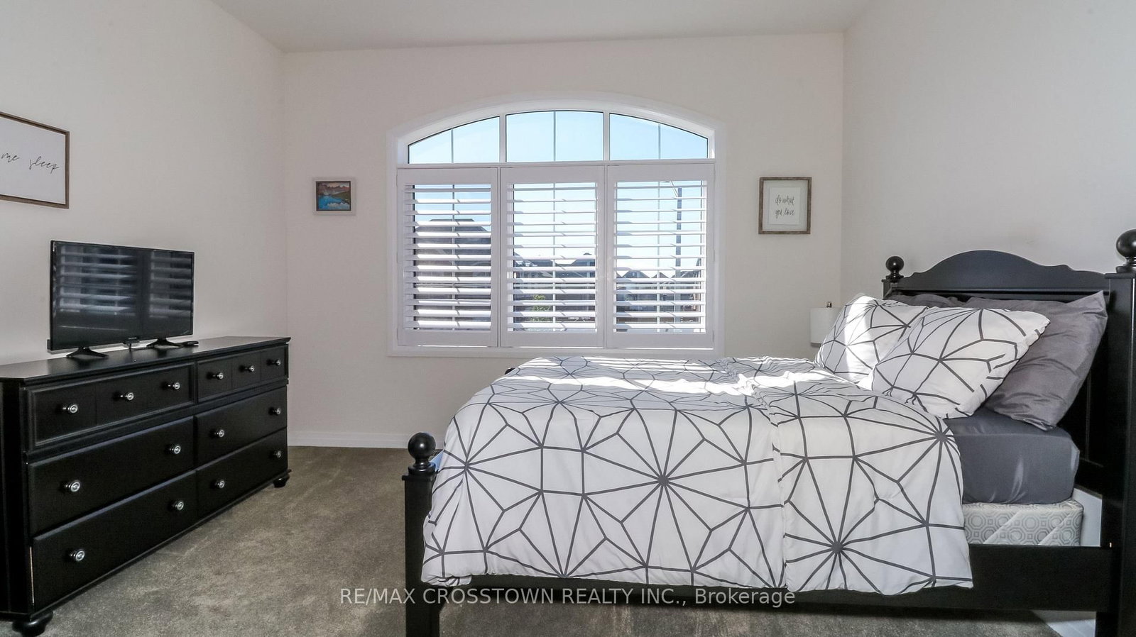 Detached House for sale at 1709 Emberton Way, Innisfil, Ontario, L9S 0N4 - Rural Innisfil - MLS: N12794528