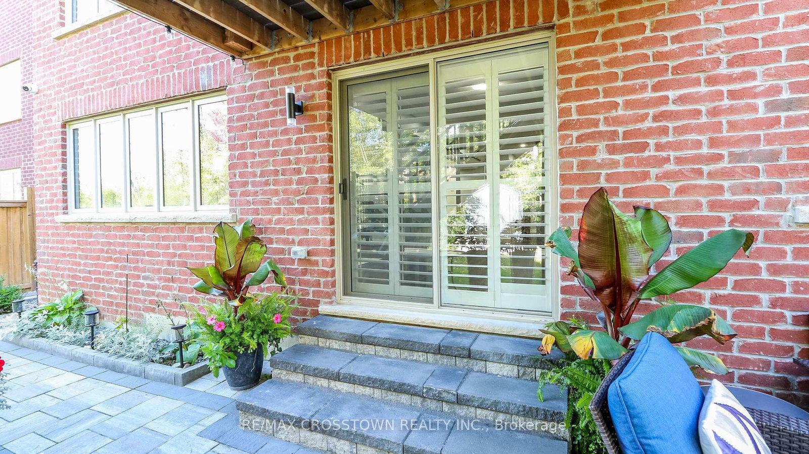 Detached House for sale at 1709 Emberton Way, Innisfil, Ontario, L9S 0N4 - Rural Innisfil - MLS: N12794528