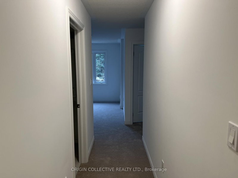 Top - 34 Milson Cres, Essa, L0M 1B5 | Image 3