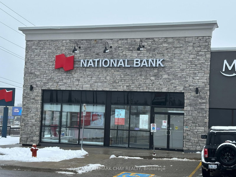 13 - 72 Davis Dr, Newmarket, L3Y 7T7 | Image 3