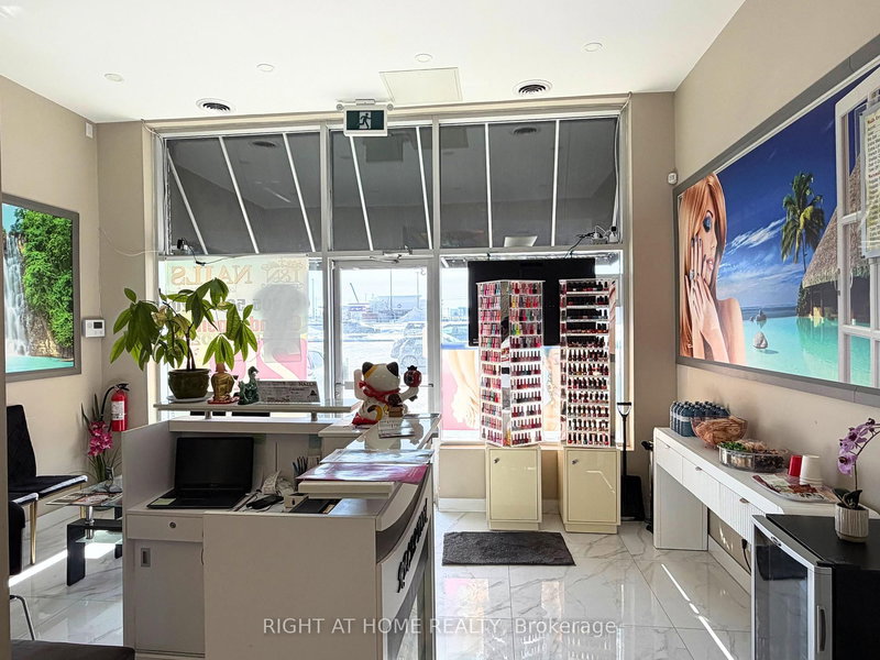 C3 - 115 First Commerce Dr, Aurora, L4G 0G2 | Image 3