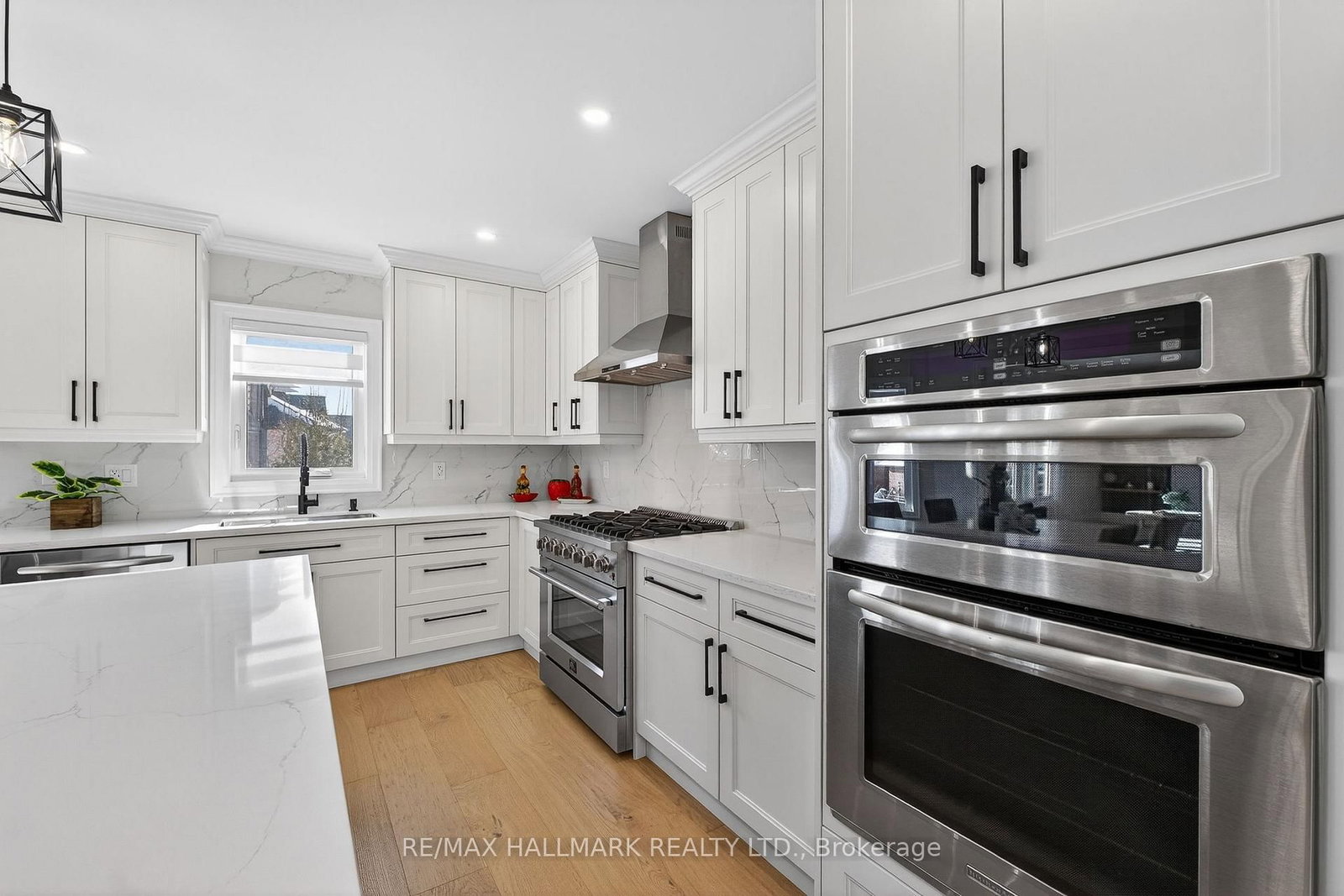 Detached House for sale at 372 Crofters Road, Vaughan, Ontario, L4L 8Y3 - Islington Woods - MLS: N12798716