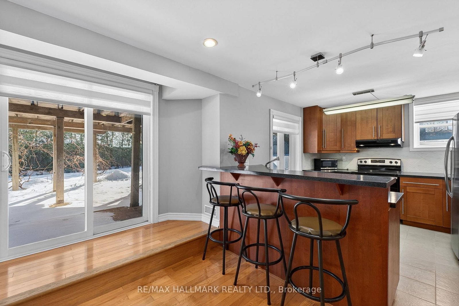 Detached House for sale at 372 Crofters Road, Vaughan, Ontario, L4L 8Y3 - Islington Woods - MLS: N12798716