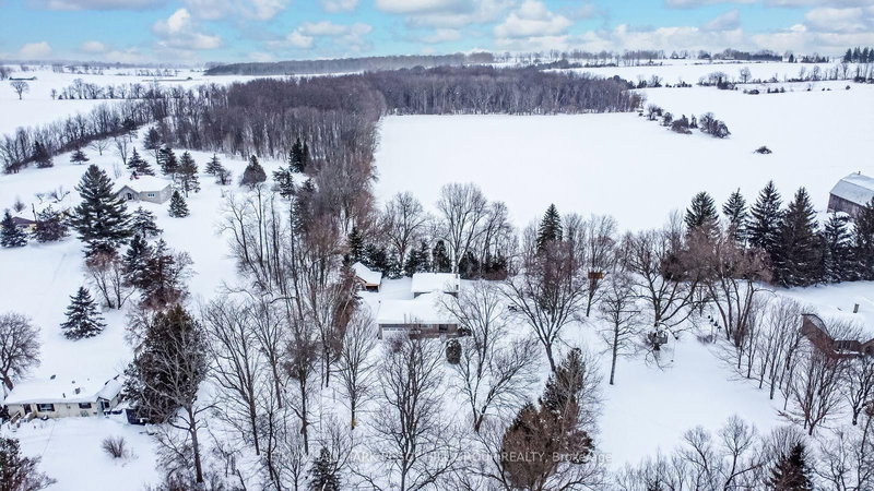 5853 Yonge St, Innisfil, L0L 1K0 | Image 2