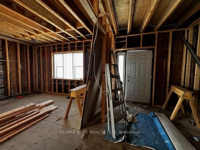 9861 Leslie Street - Photo 7