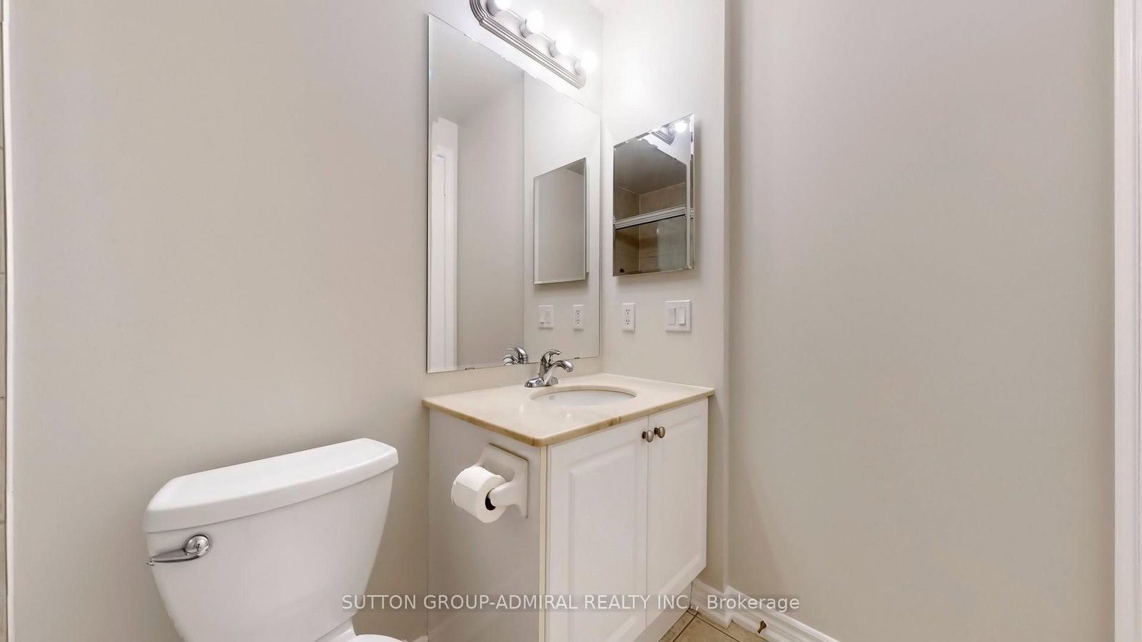 9225 Jane Street, Unit 607 - Photo 13