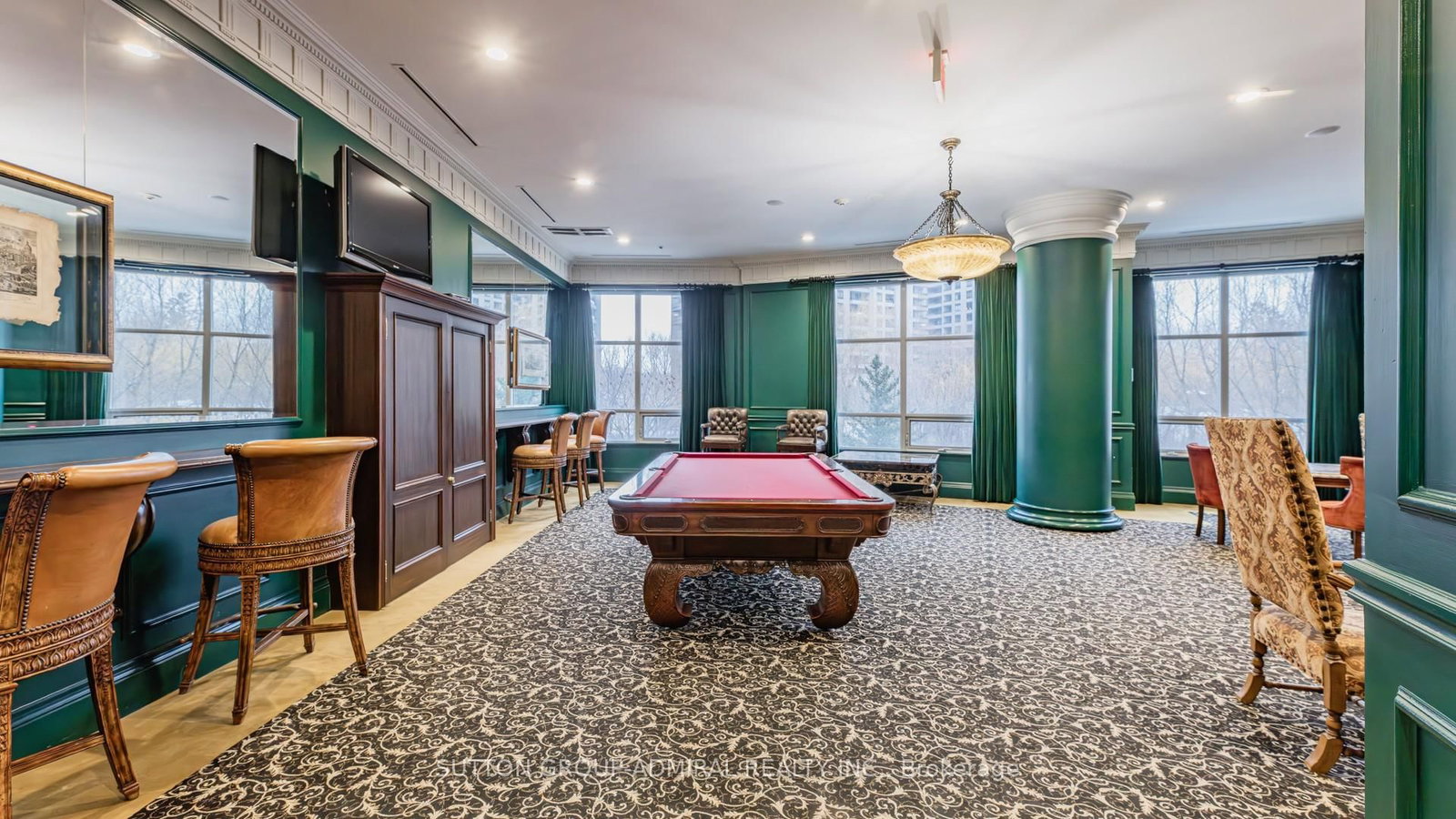 9225 Jane Street, Unit 607 - Photo 29