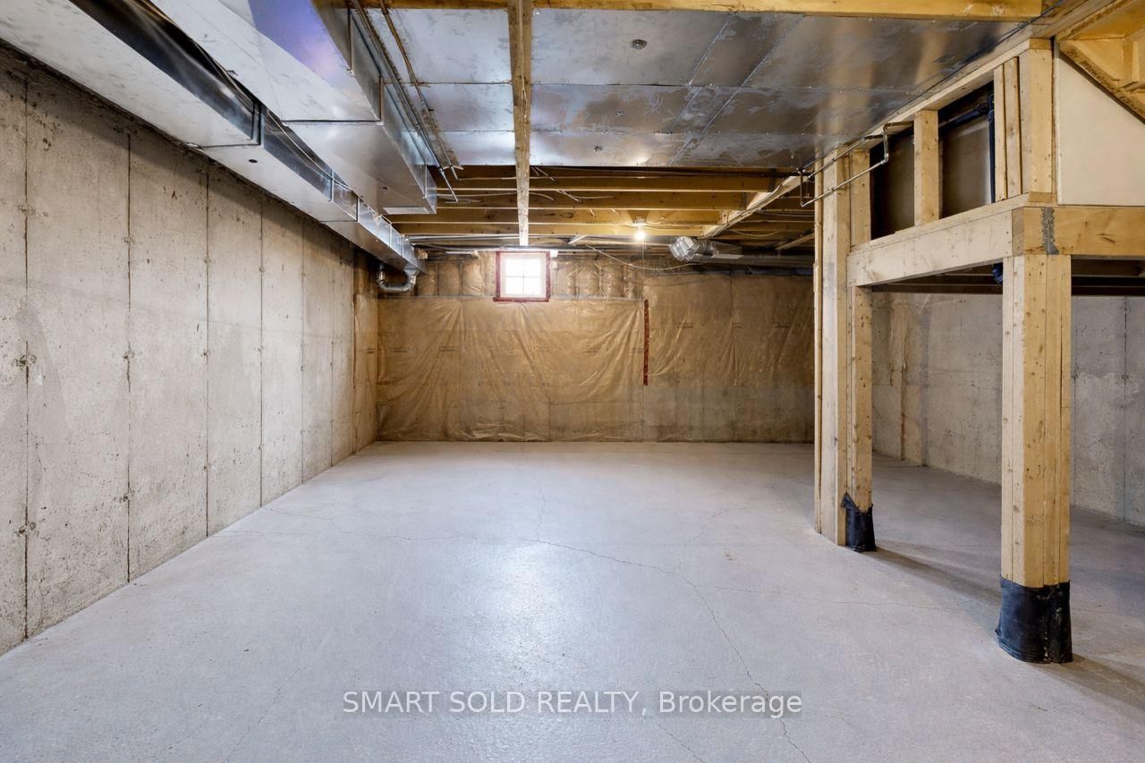 Townhouse for sale at 704 Castlemore Avenue, Markham, Ontario, L6E 1M9 - Wismer - MLS: N12800292