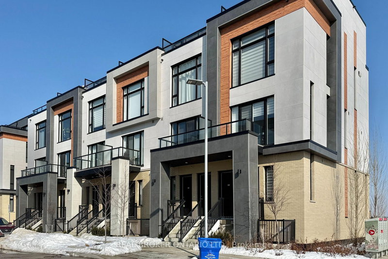 404 - 11 Steckley House Lane, Richmond Hill, L4S 0N1 | Image 2