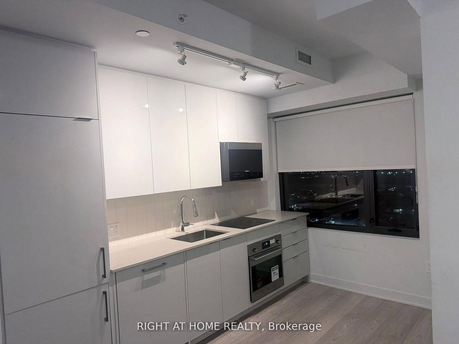 2920 Highway 7 Road, Unit 2609 - Photo 10