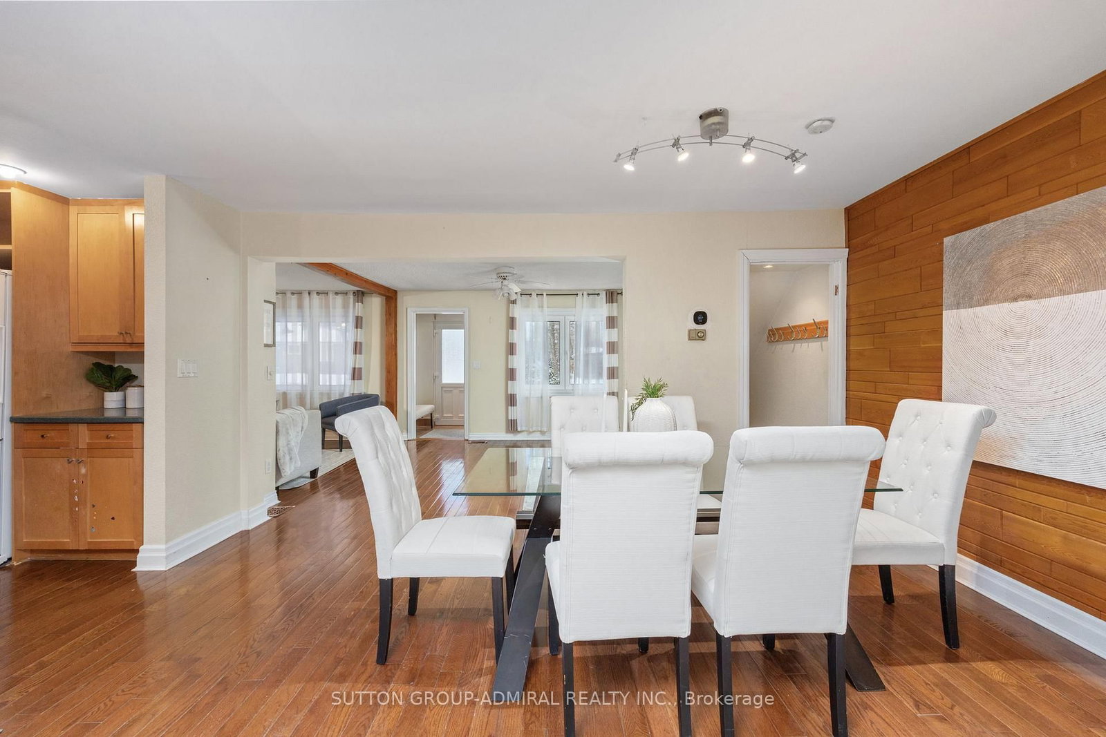 Detached House for sale at 110 Wood Lane, Richmond Hill, Ontario, L4C 4W1 - Mill Pond - MLS: N12801198