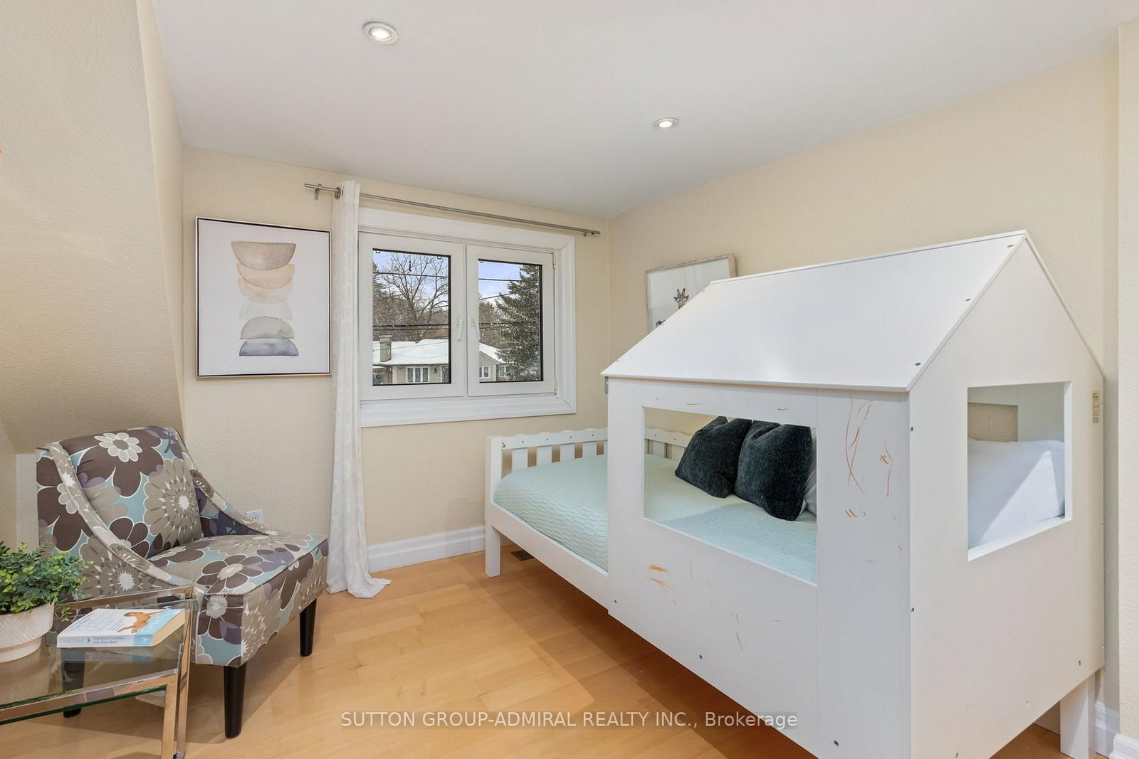 Detached House for sale at 110 Wood Lane, Richmond Hill, Ontario, L4C 4W1 - Mill Pond - MLS: N12801198