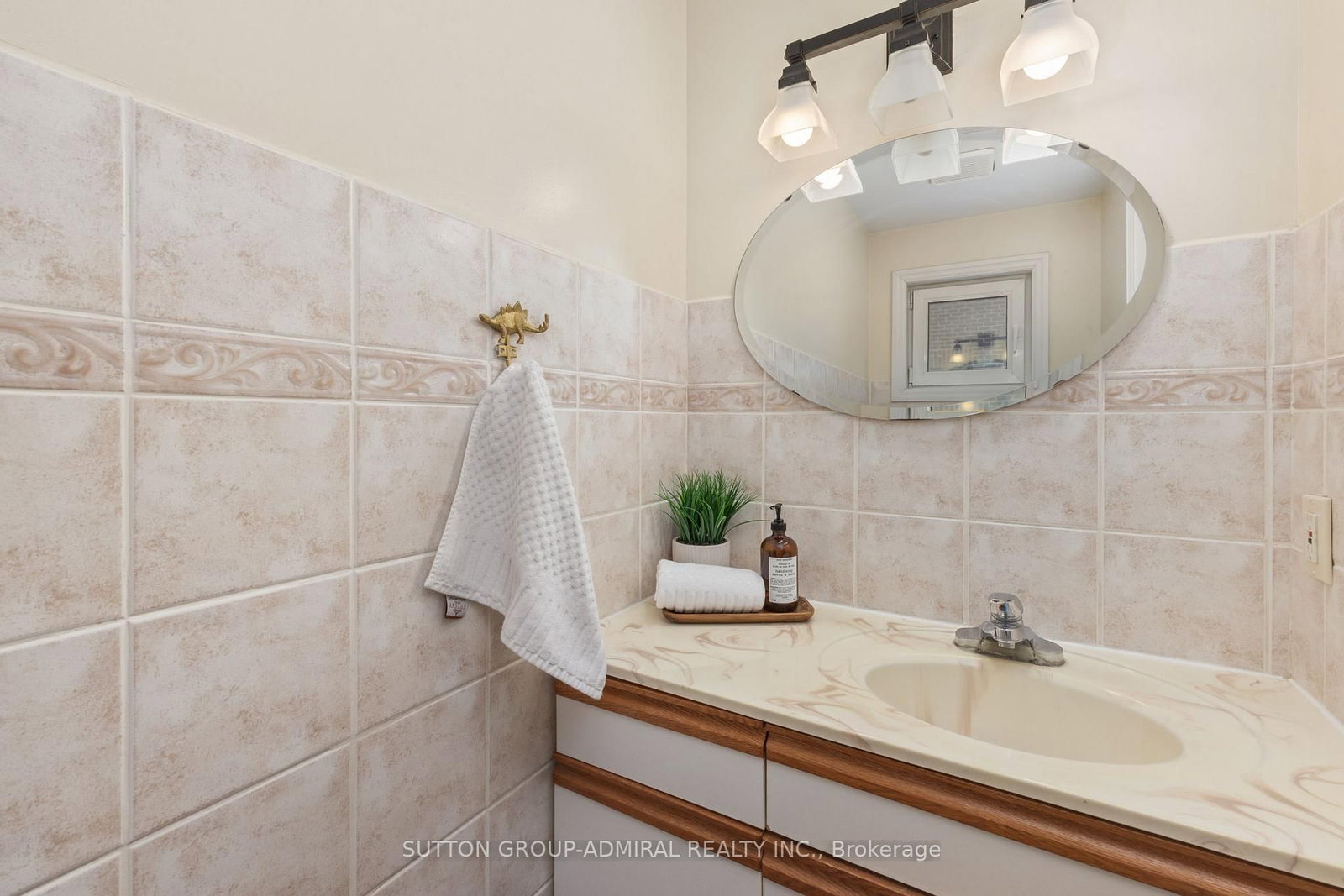 Detached House for sale at 110 Wood Lane, Richmond Hill, Ontario, L4C 4W1 - Mill Pond - MLS: N12801198