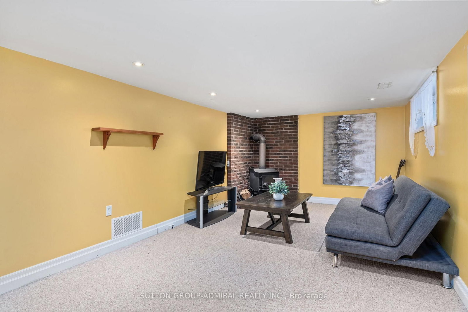 Detached House for sale at 110 Wood Lane, Richmond Hill, Ontario, L4C 4W1 - Mill Pond - MLS: N12801198