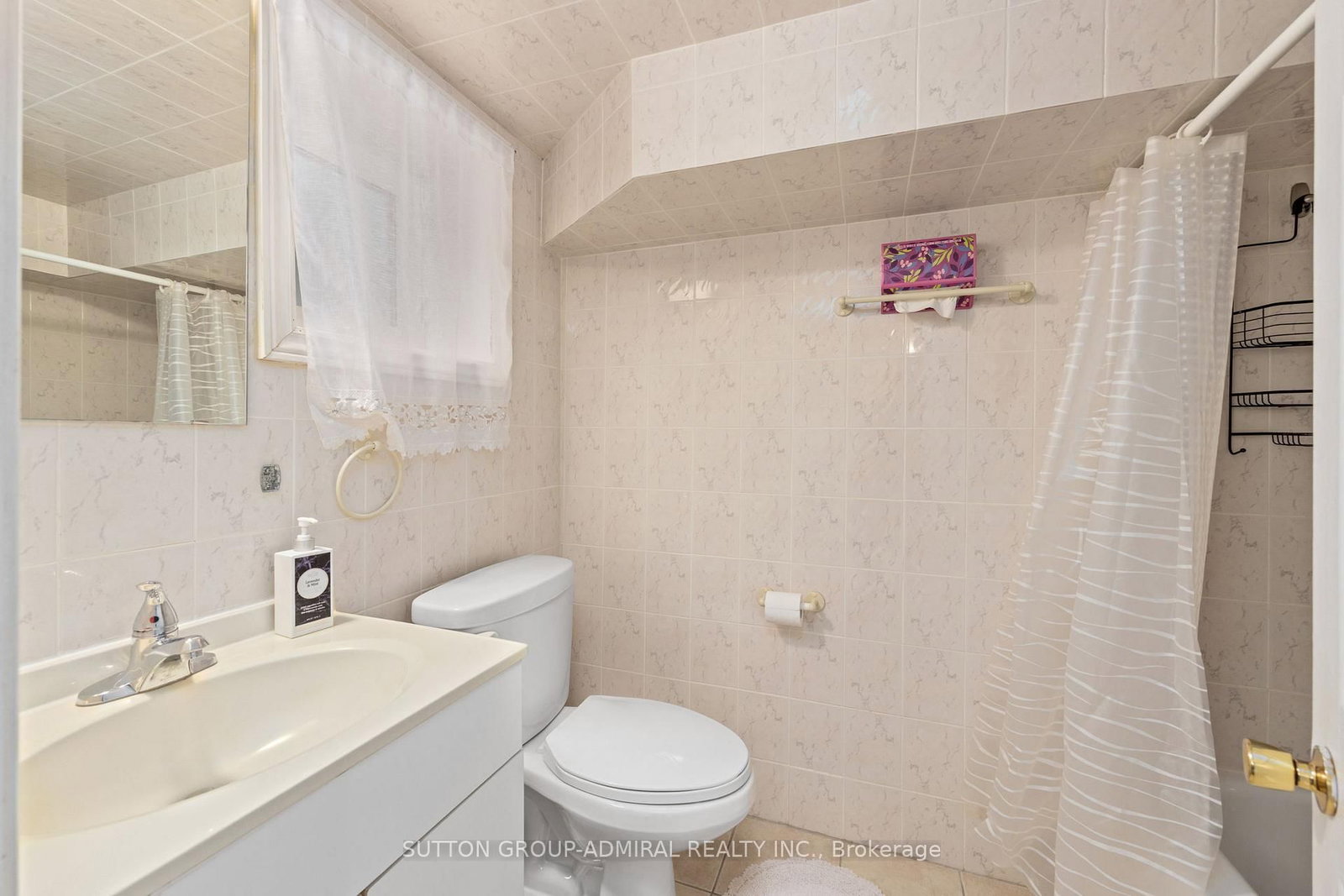 Detached House for sale at 110 Wood Lane, Richmond Hill, Ontario, L4C 4W1 - Mill Pond - MLS: N12801198