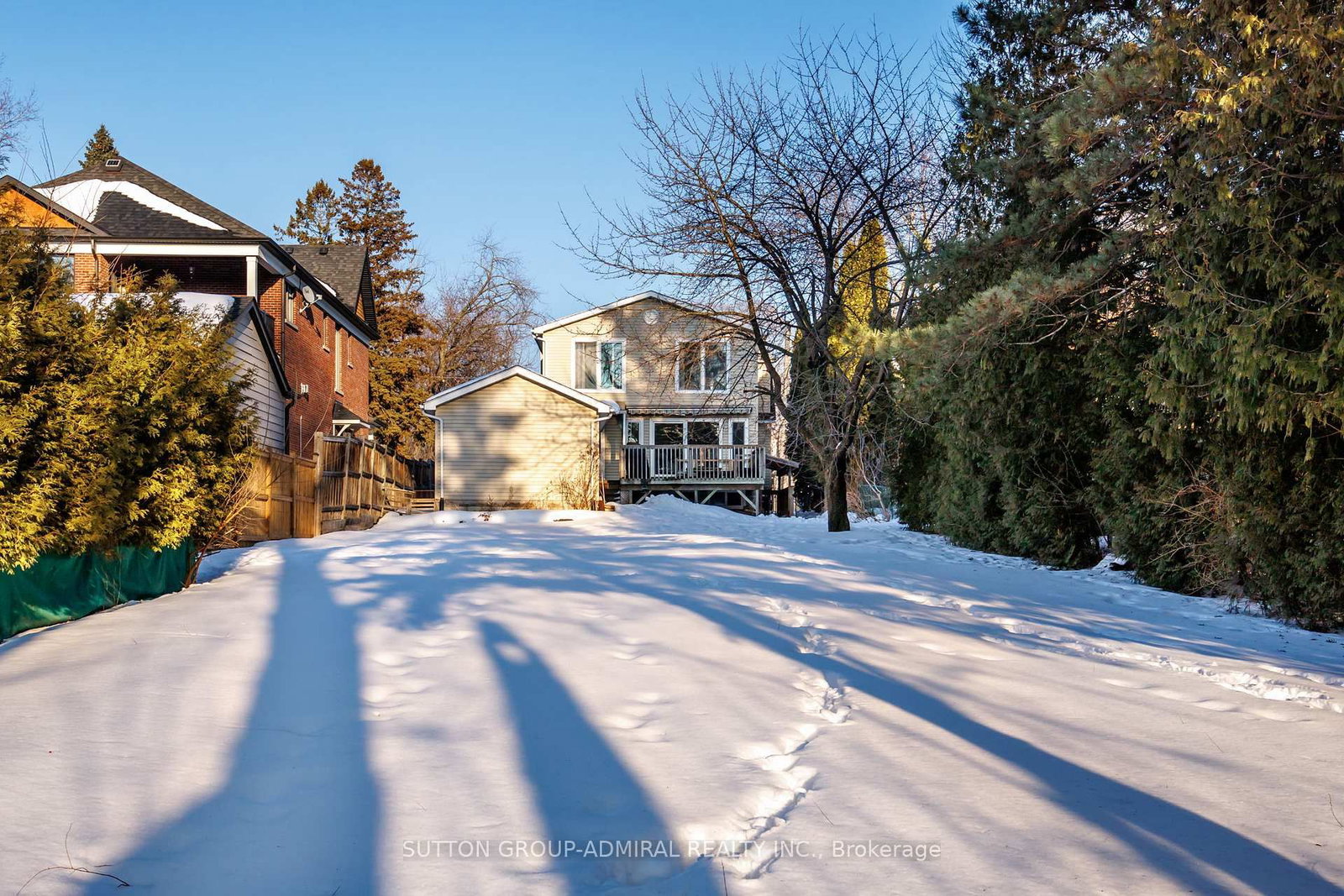 Detached House for sale at 110 Wood Lane, Richmond Hill, Ontario, L4C 4W1 - Mill Pond - MLS: N12801198