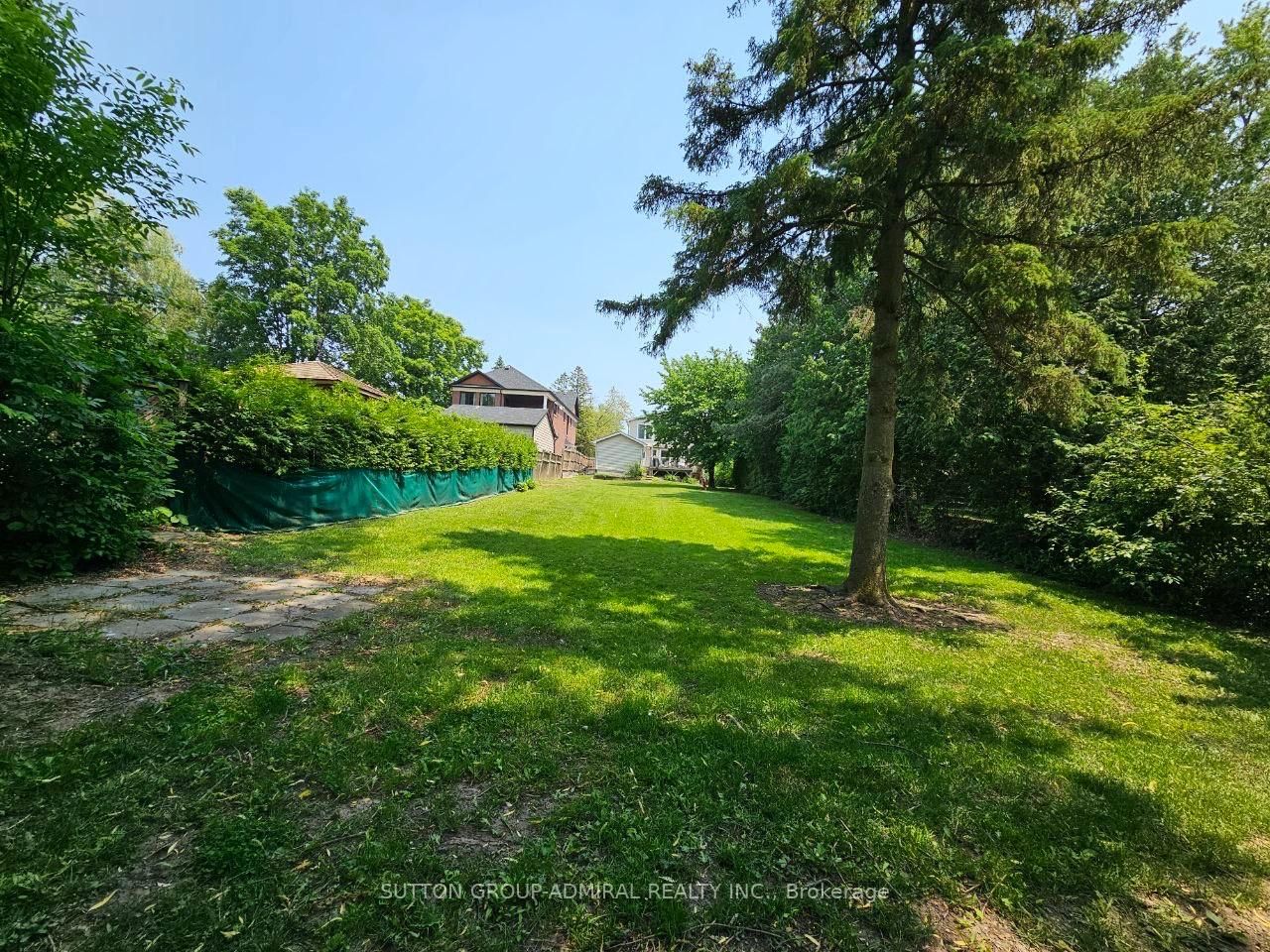 Detached House for sale at 110 Wood Lane, Richmond Hill, Ontario, L4C 4W1 - Mill Pond - MLS: N12801198