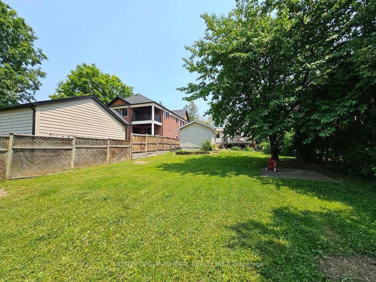 Detached House for sale at 110 Wood Lane, Richmond Hill, Ontario, L4C 4W1 - Mill Pond - MLS: N12801198