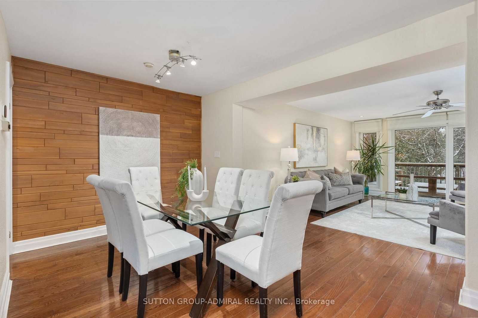 Detached House for sale at 110 Wood Lane, Richmond Hill, Ontario, L4C 4W1 - Mill Pond - MLS: N12801198