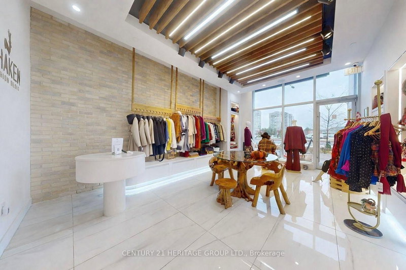 B3 - 9610 Yonge St, Richmond Hill, L4C 0X3 | Image 2