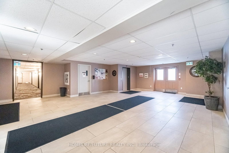 203 - 7428 Markham Rd, Markham, L3S 4V6 | Image 3