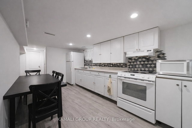 BSMT - 46 Centre Street E