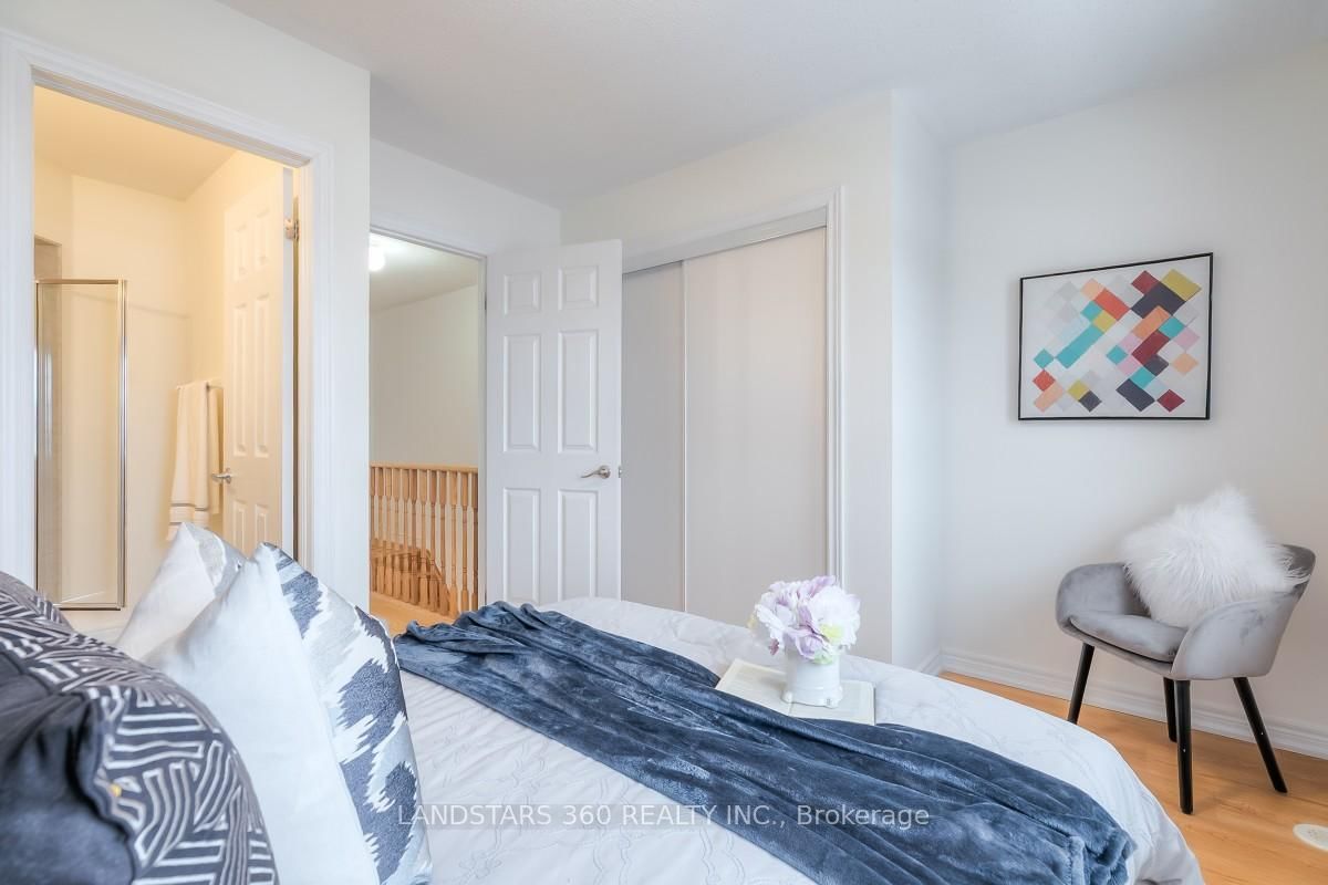 Townhouse for sale at 9922 Mccowan Road, Markham, Ontario, L3P 3J3 - Berczy - MLS: N12803314