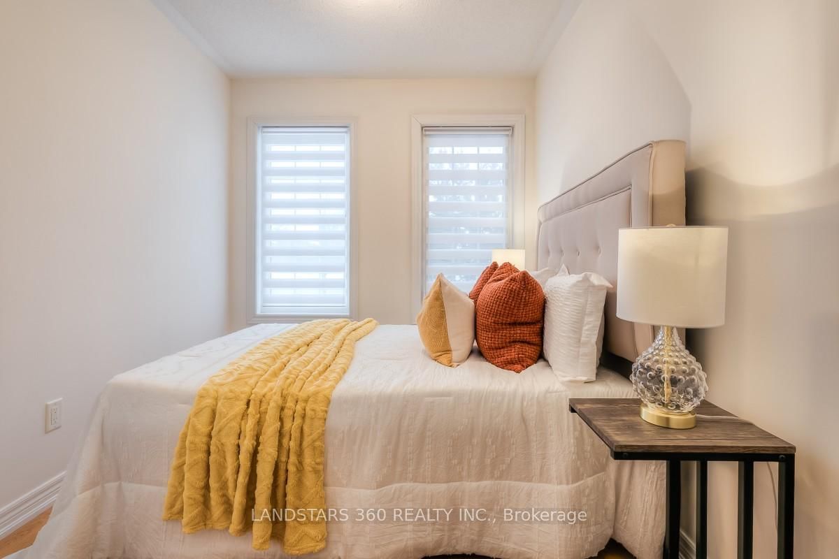 Townhouse for sale at 9922 Mccowan Road, Markham, Ontario, L3P 3J3 - Berczy - MLS: N12803314