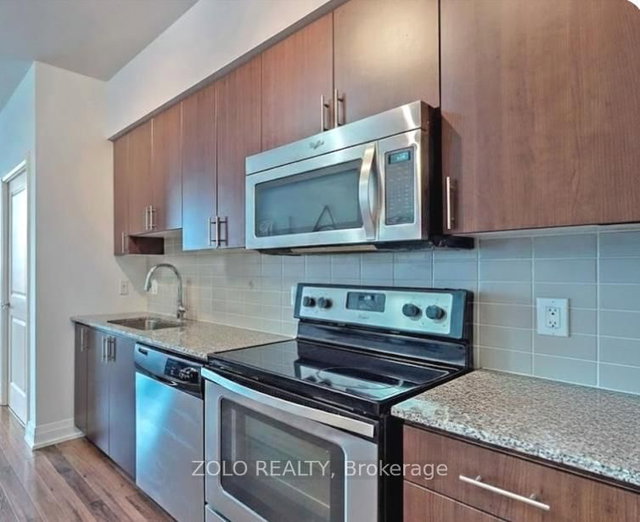 604 - 75 North Park Road