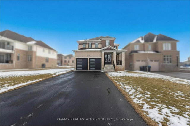 112 Bluebird Boulevard