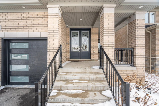 112 Bluebird Boulevard