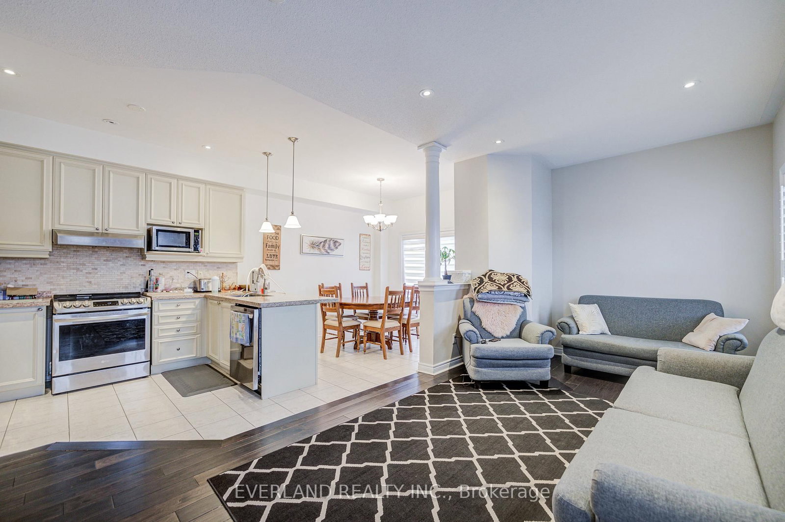 Townhouse for sale at 9588 Weston Road, Vaughan, Ontario, L4H 0P4 - Vellore Village - MLS: N12804214