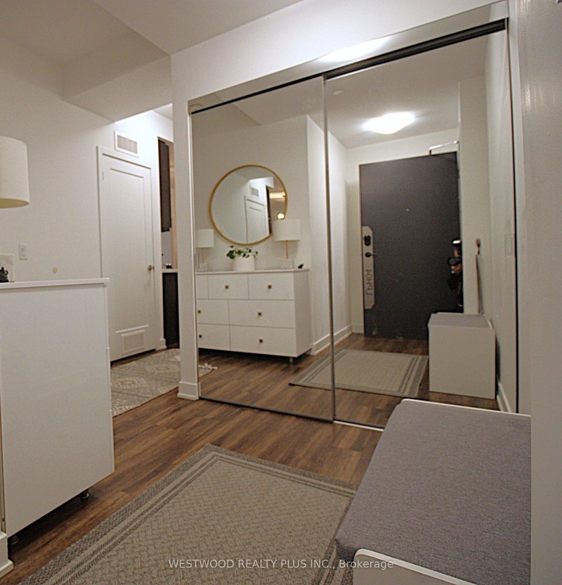 LPH04 - 95 Oneida Cres, Richmond Hill, L4B 0H5 | Image 3