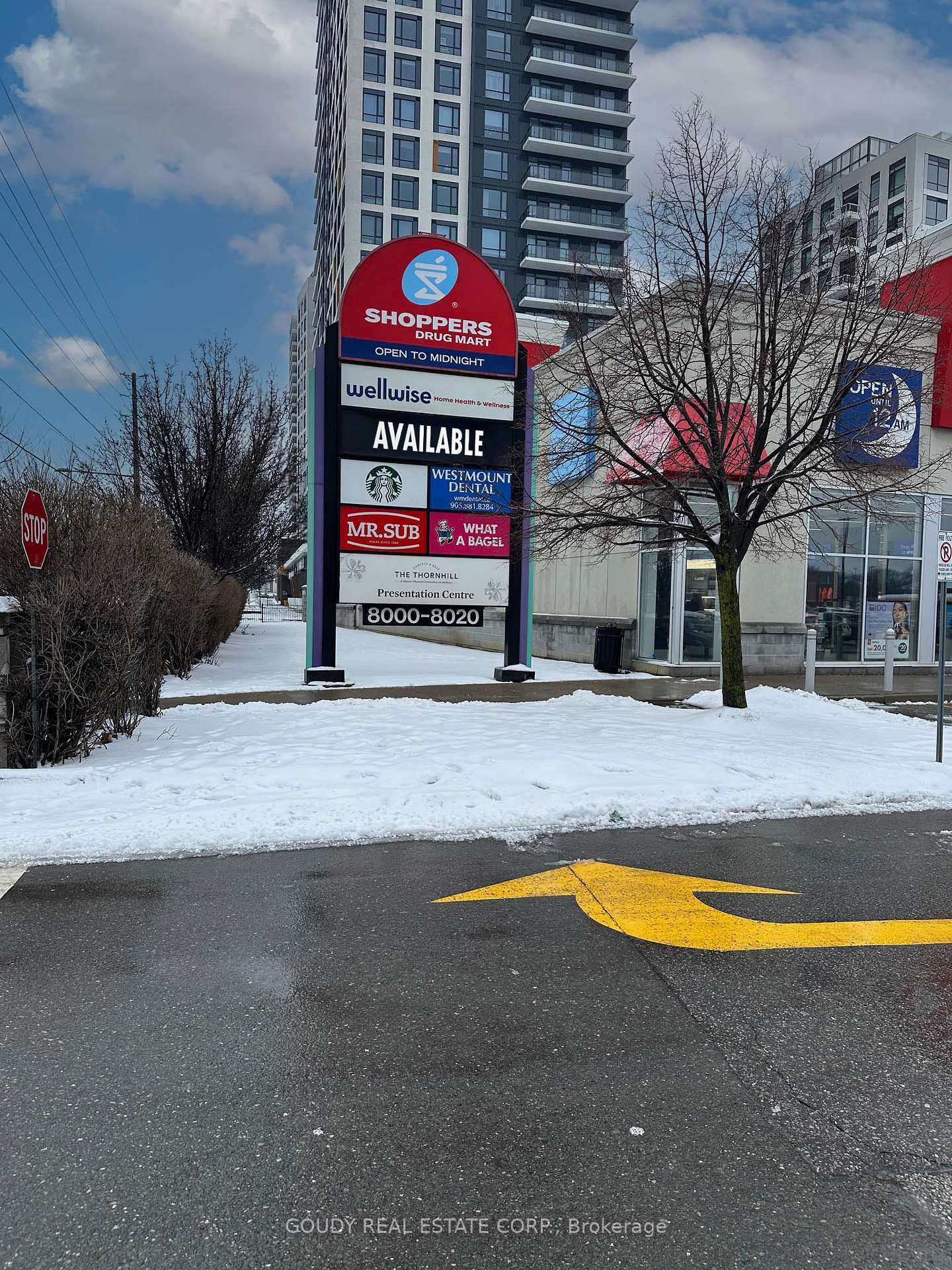 8020 Bathurst Street - Photo 2