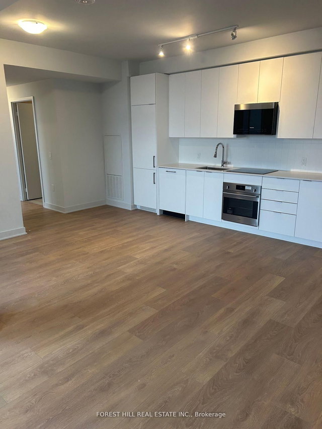 1702 - 2920 Highway 7 W