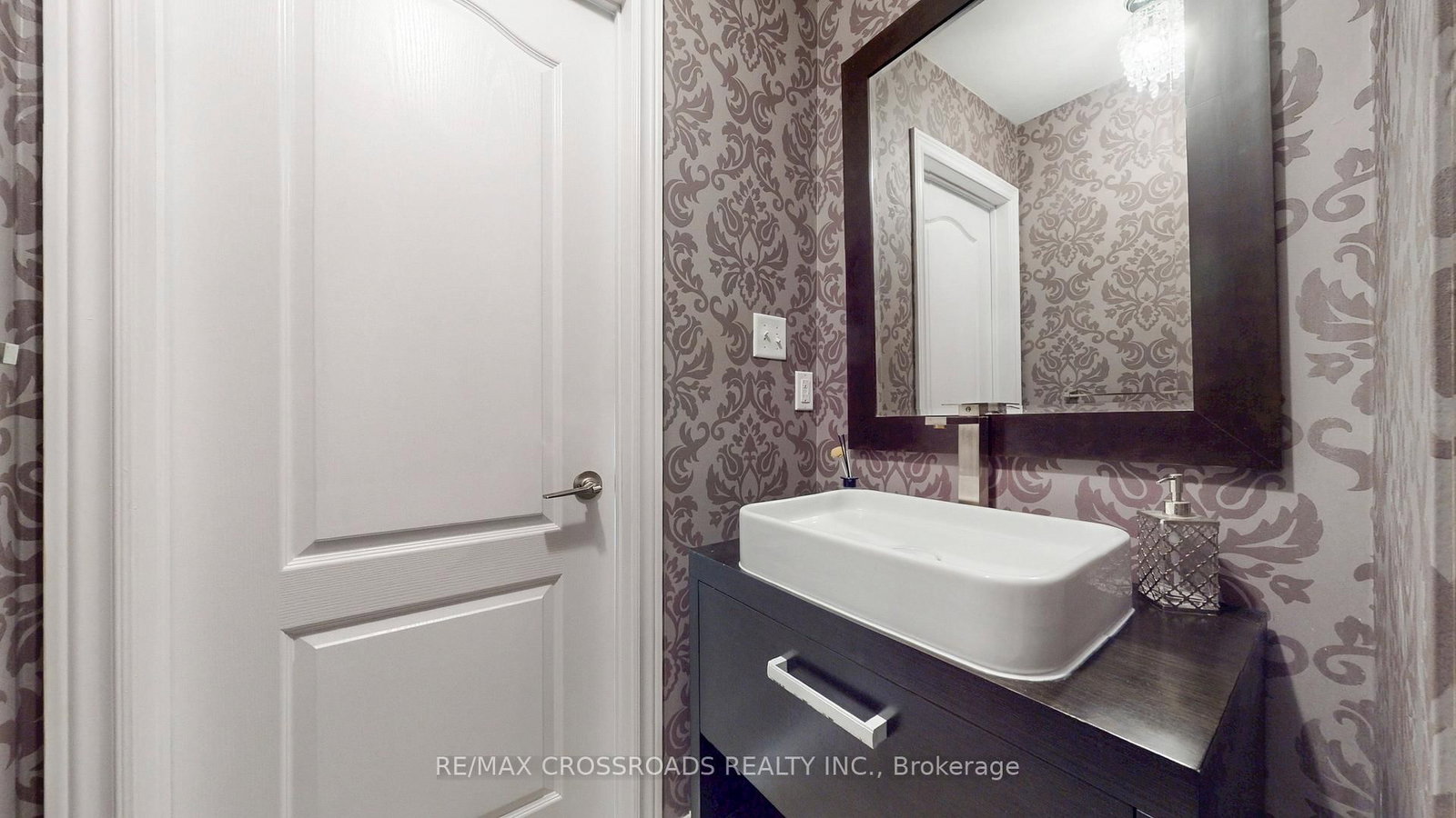 Detached House sold at 122 Destino Crescent, Vaughan, Ontario, L4H 3E2 - Vellore Village - MLS: N12807300