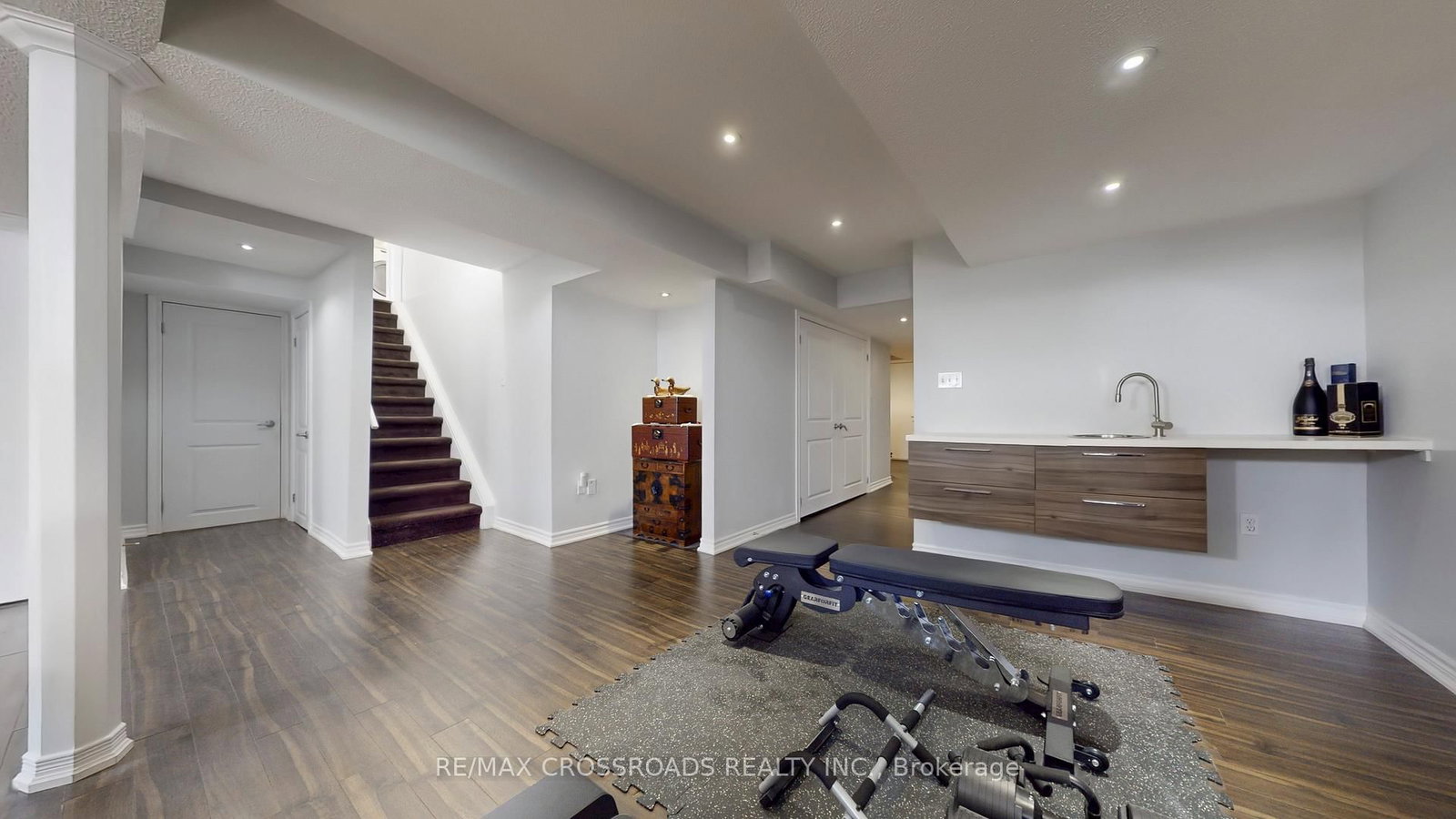 Detached House sold at 122 Destino Crescent, Vaughan, Ontario, L4H 3E2 - Vellore Village - MLS: N12807300