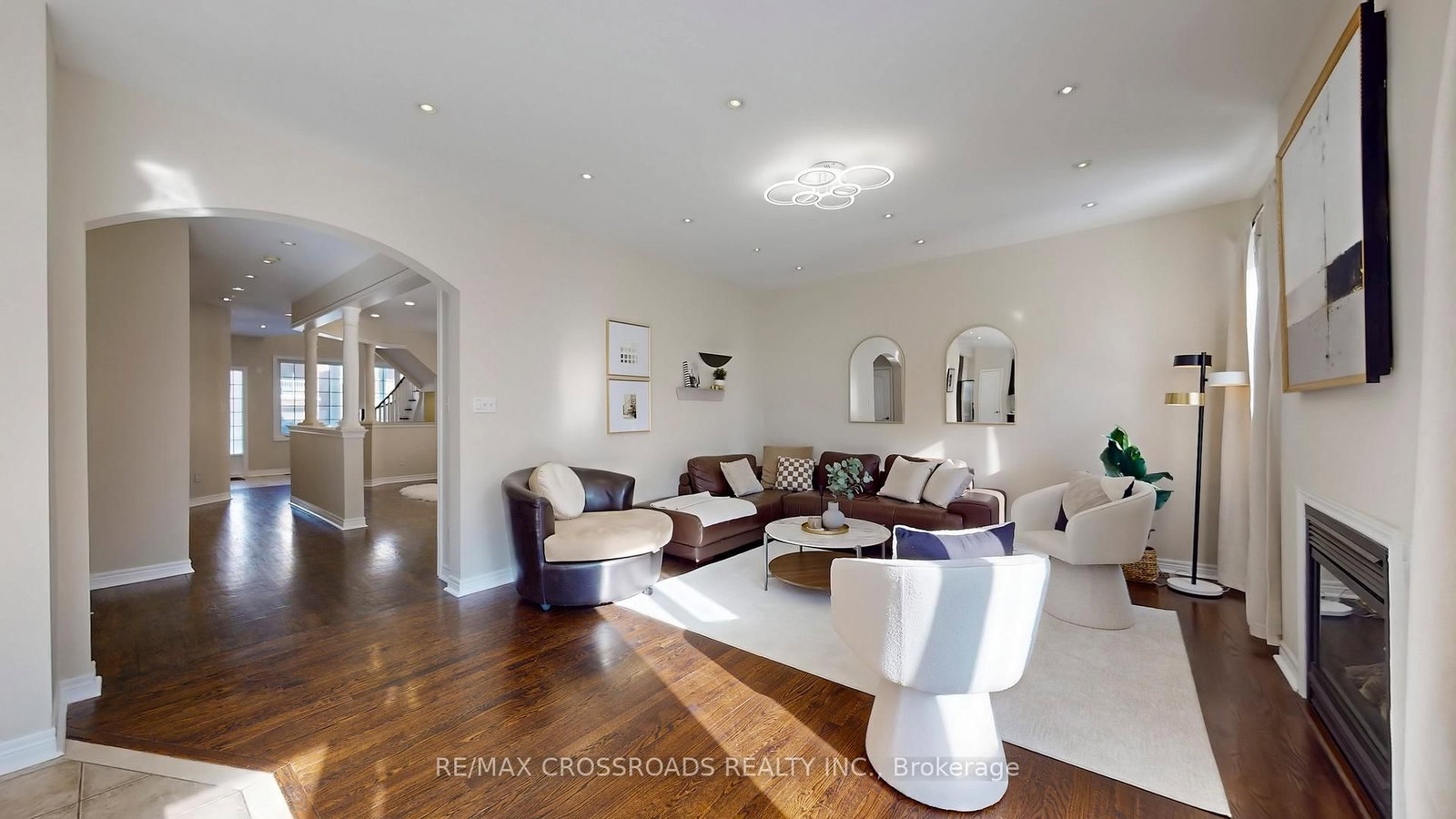 Detached House sold at 122 Destino Crescent, Vaughan, Ontario, L4H 3E2 - Vellore Village - MLS: N12807300