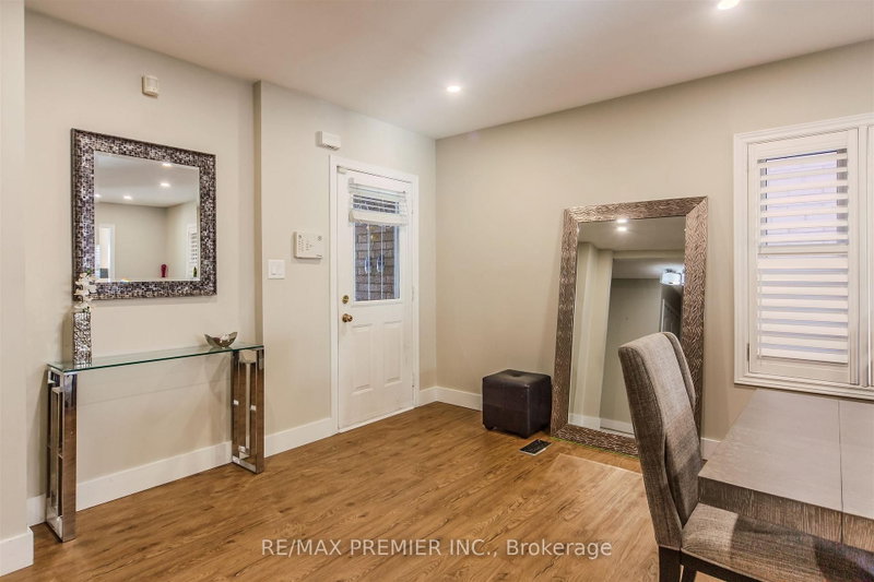17 Villandry Crescent