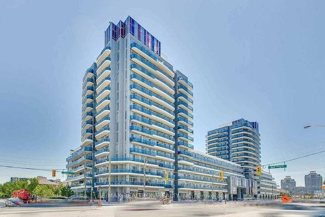 1621 - 9471 Yonge Street