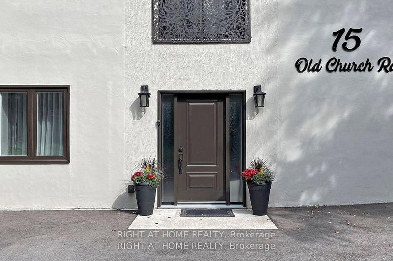 15 Old Church Rd, King, L7B 1K4 | Image 2