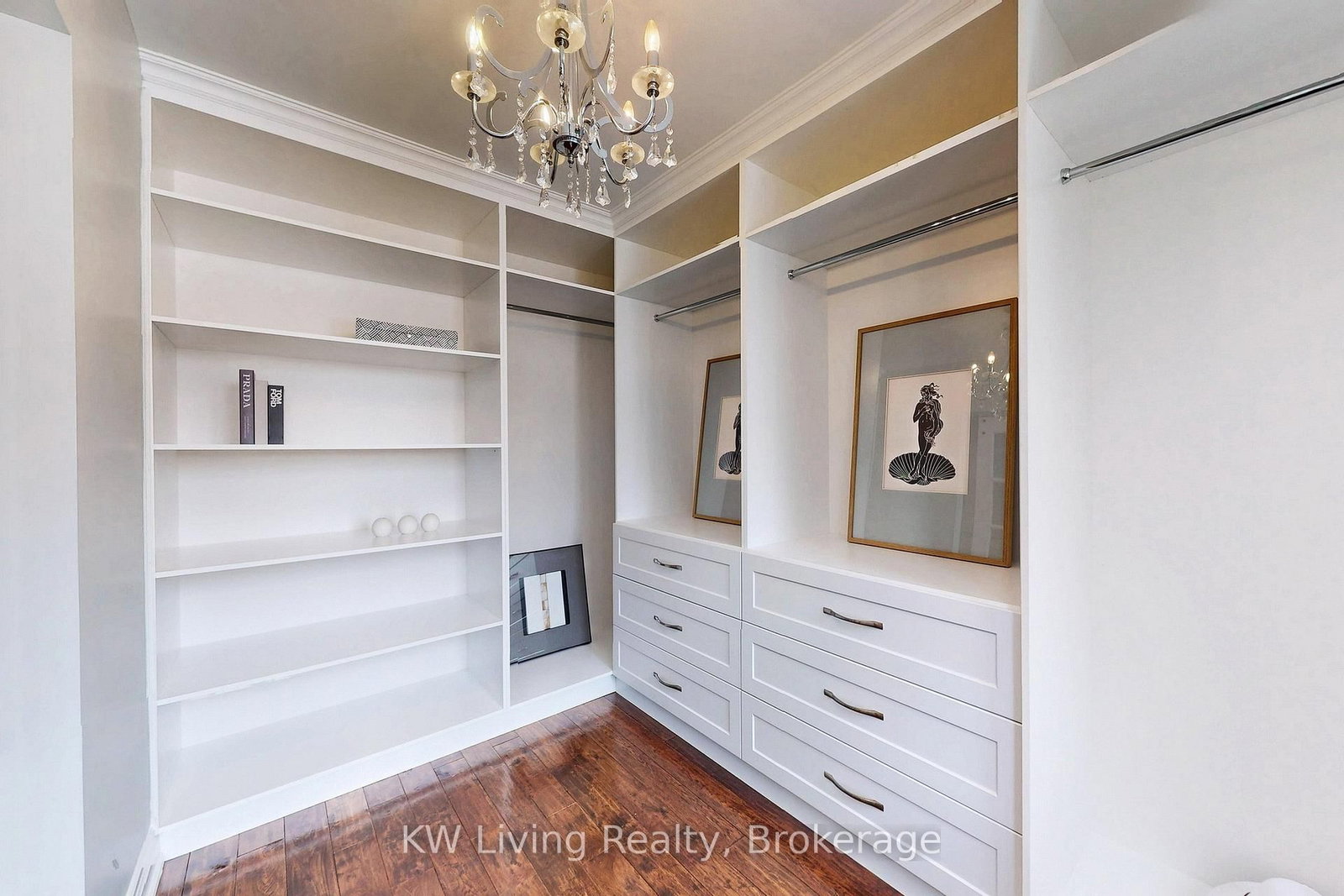 Detached House for sale at 29 Mayfair Court, Richmond Hill, Ontario, L4B 3X7 - Bayview Hill - MLS: N12807618