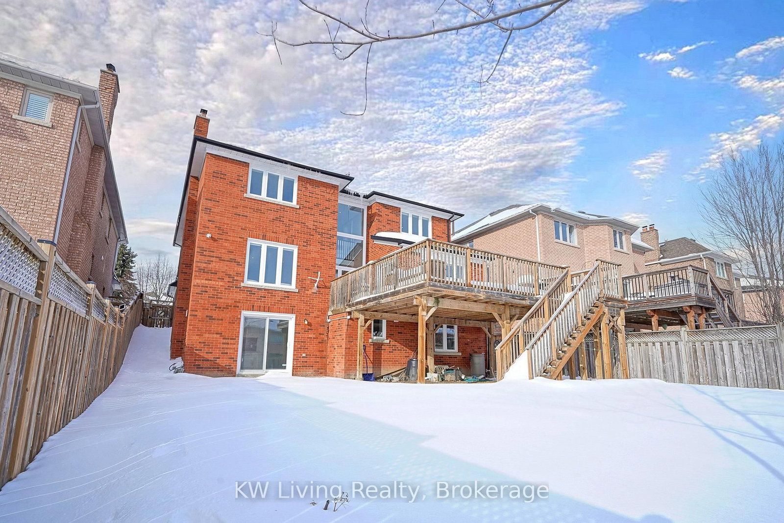 Detached House for sale at 29 Mayfair Court, Richmond Hill, Ontario, L4B 3X7 - Bayview Hill - MLS: N12807618