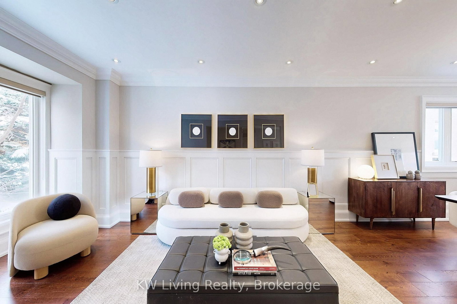 Detached House for sale at 29 Mayfair Court, Richmond Hill, Ontario, L4B 3X7 - Bayview Hill - MLS: N12807618