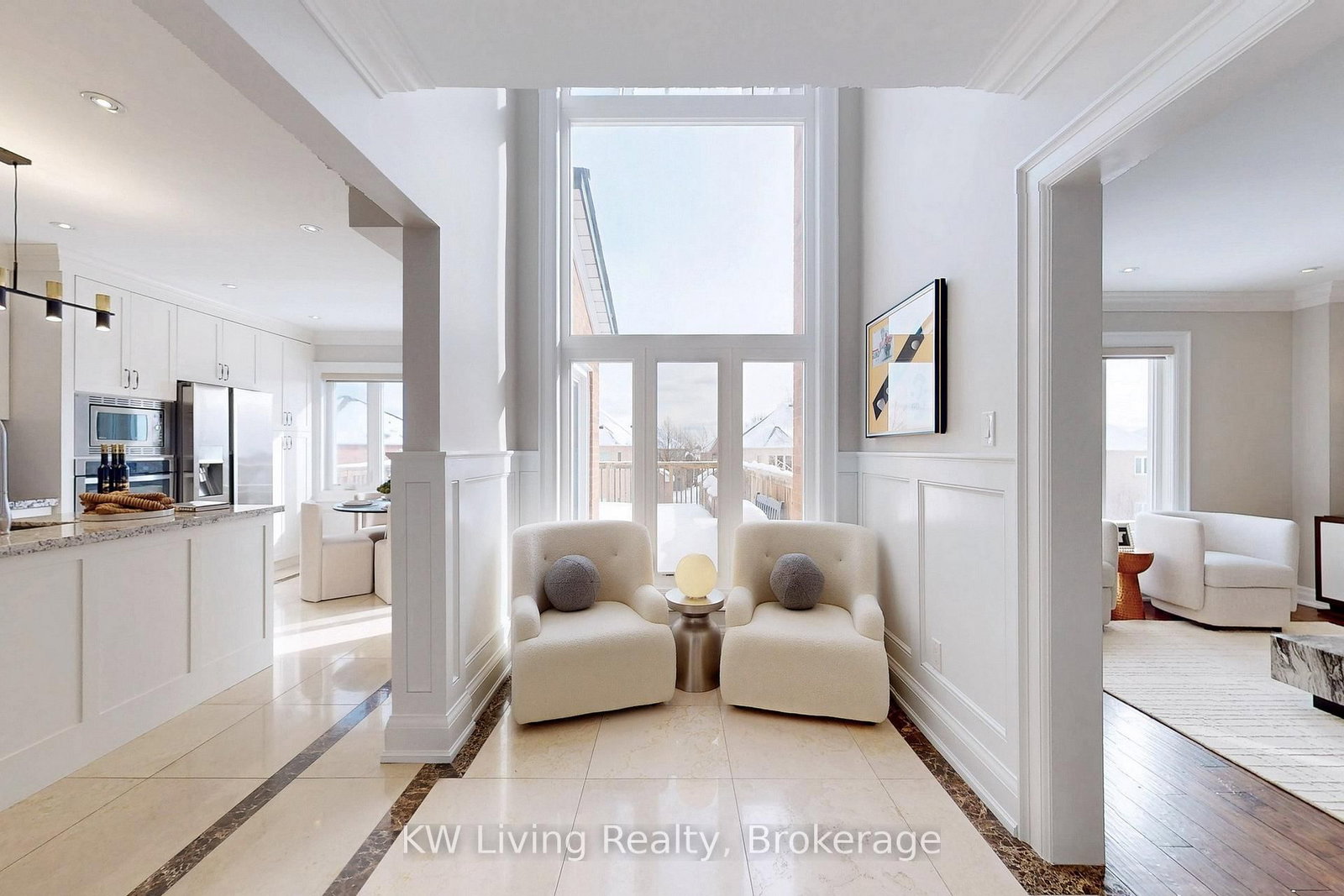 Detached House for sale at 29 Mayfair Court, Richmond Hill, Ontario, L4B 3X7 - Bayview Hill - MLS: N12807618