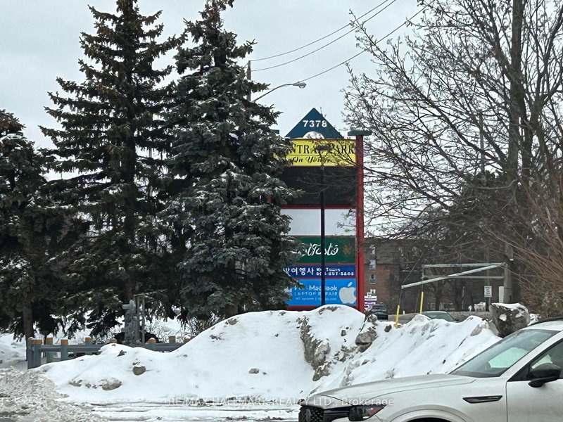 27B - 7378 Yonge St, Vaughan, L4J 8J1 | Image 3