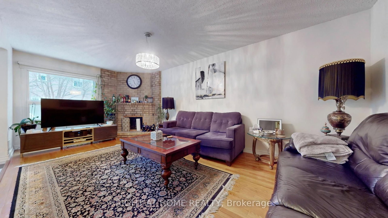 Detached House for sale at 86 Weldrick Road, Richmond Hill, Ontario, L4C 8T7 - Harding - MLS: N12808066