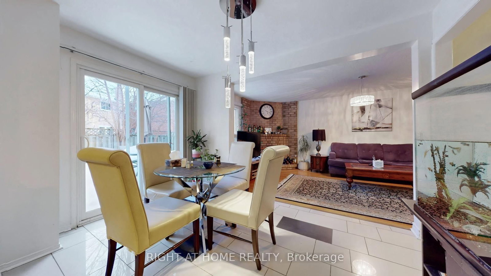 Detached House for sale at 86 Weldrick Road, Richmond Hill, Ontario, L4C 8T7 - Harding - MLS: N12808066