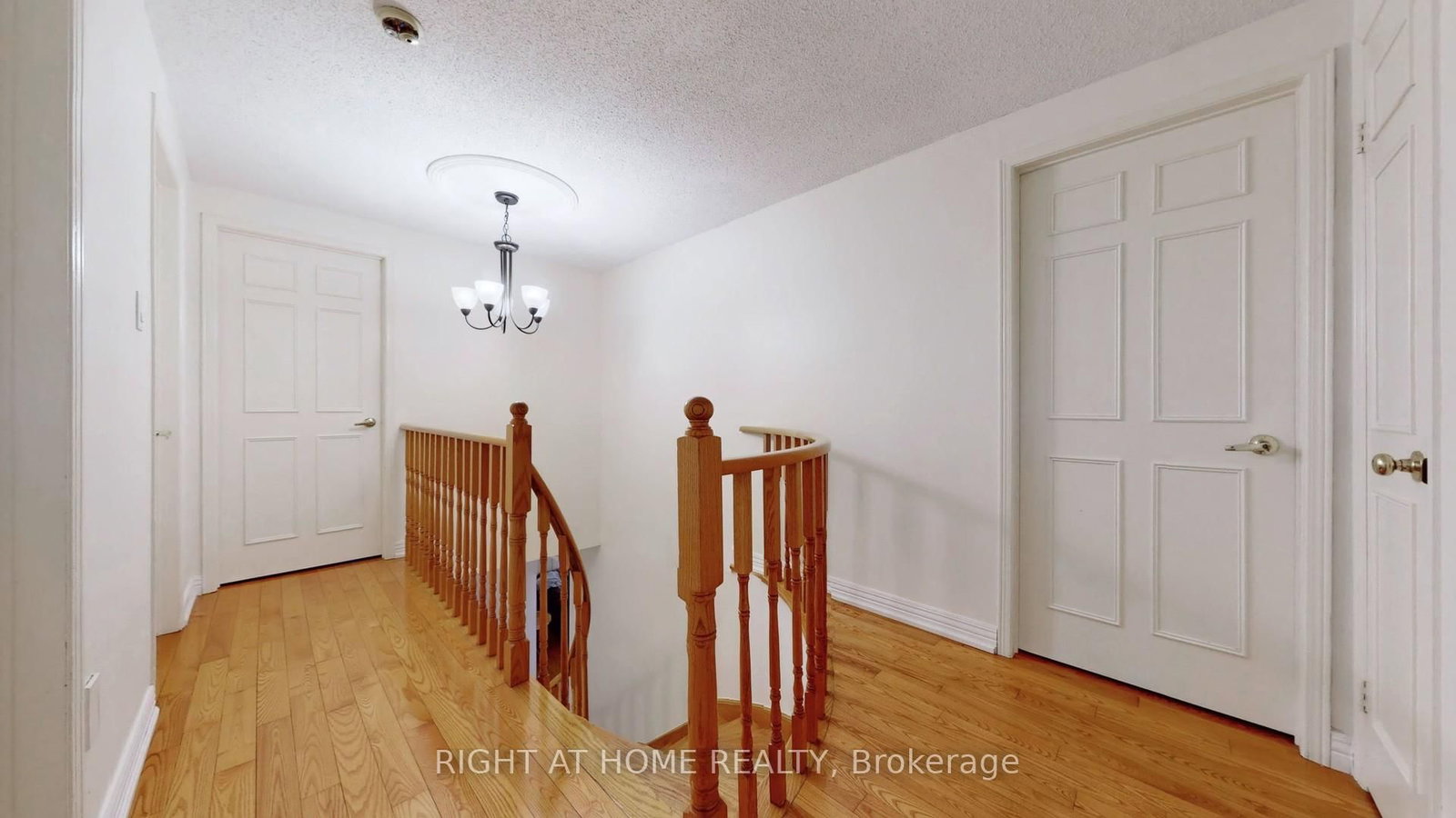 Detached House for sale at 86 Weldrick Road, Richmond Hill, Ontario, L4C 8T7 - Harding - MLS: N12808066