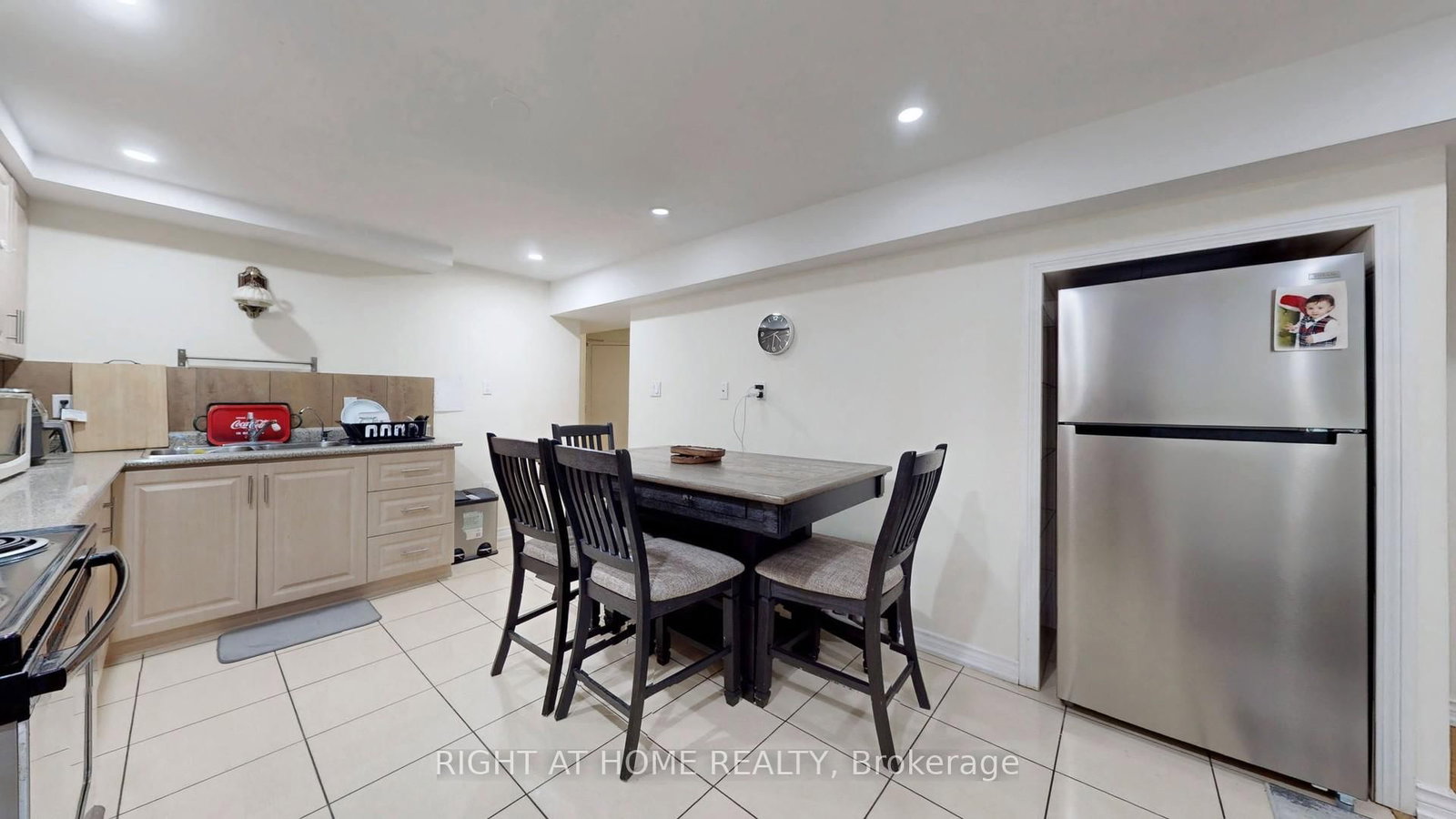 Detached House for sale at 86 Weldrick Road, Richmond Hill, Ontario, L4C 8T7 - Harding - MLS: N12808066